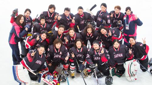 Il Giappone vince la prima partita dell'hockey femminile di Trentino 2013