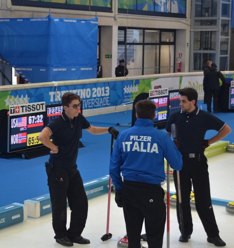 Nel curling maschile delle Universiadi prima vittoria dell'Italia