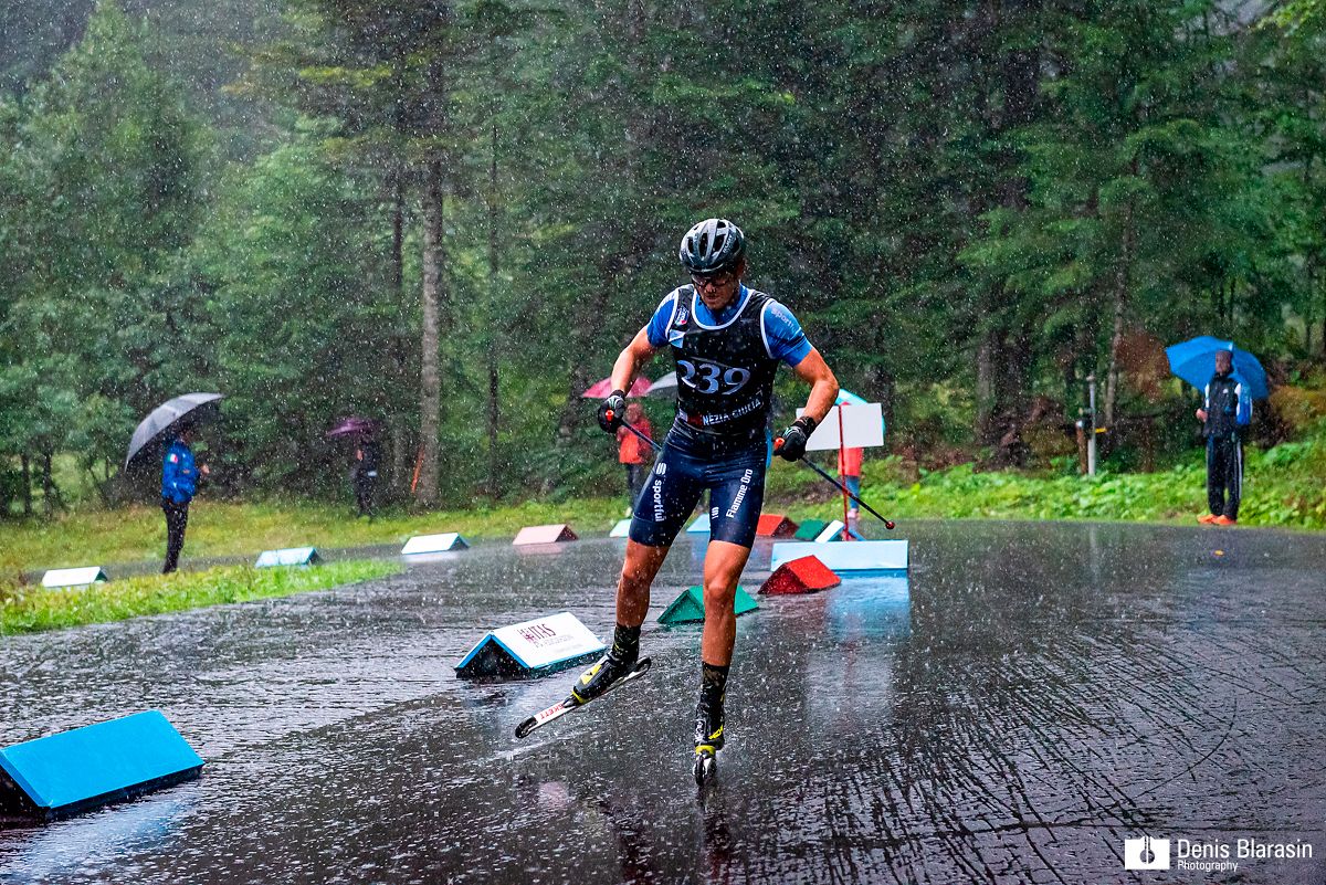 Alla Carnia Arena di Forni Avoltri dal 6 all'8 settembre si è disputata la terza edizione dell'Alpe Adria Summer Nordic Festival, una manifestazione che ha visto al via oltre 230 atleti in rappresentanza di Italia, Austria, Stati Uniti e Mongolia. Grande spettacolo nella due giornate di gare con i campioni dello sci di fondo grandi protagonisti. (Foto by Denis Blarasin)