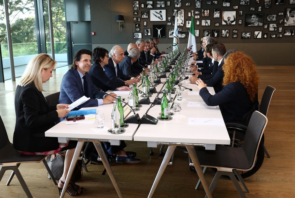 Quest'oggi la delegazione italiana è stata ricevuta dal Presidente del Cio Bach per una prima seduta