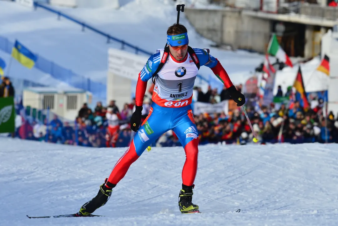 Anton Shipulin vince in scioltezza l'inseguimento di Anterselva