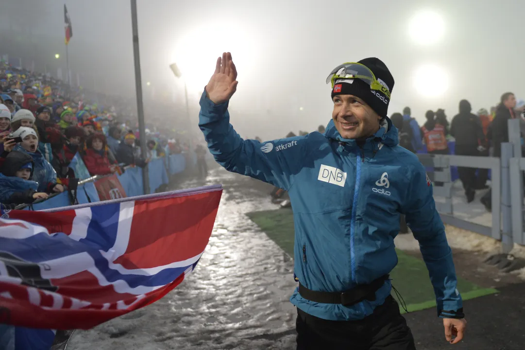 Podio stellare nella sprint di Oberhof. Svendsen batte Bjørndalen di 4 decimi, M.Fourcade terzo!