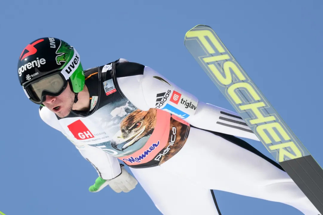 Robert Kranjec risorge e vince la prima di Vikersund, con Noriaki Kasai terzo