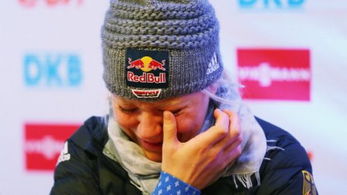 Miriam Gössner annuncia in lacrime: 'Stagione finita, rinuncio a Sochi'