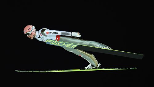 Martin Fourcade sempre più nella leggenda del biathlon, suo l'oro iridato nella venti km
