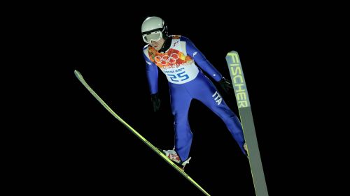 Davide Bresadola 10° in qualificazione a Klingenthal. Anche Sebastian Colloredo supera il taglio