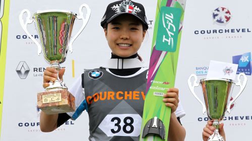 Marin Honda debutta nello Junior Grand Prix sfatando un tabù per il Giappone