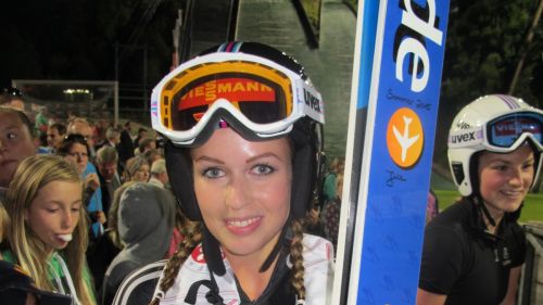 I video dell'Italia del biathlon in raduno a Obertilliach, skiroll e poligono