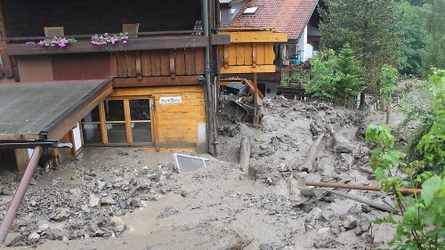 Una frana ha lambito lo Schattenbergschanze di Oberstdorf