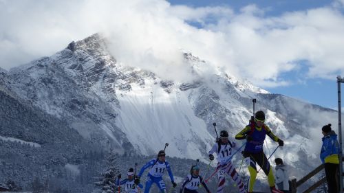 Ad Aspen il recupero dello slalom femminile di Levi