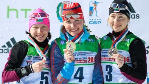Federica Sanfilippo e Lukas Hofer vincono le mass start dei campionati italiani