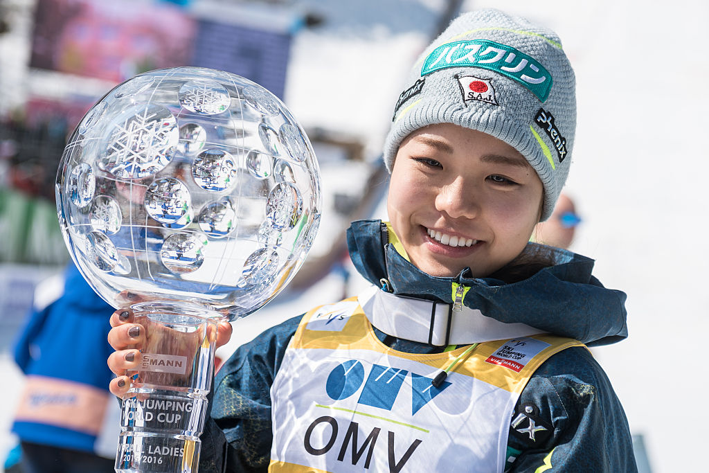 Sara Takanashi vince il duello con Maren Lundby e fa suo il Summer Grand Prix