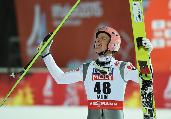 Severin Freund polverizza gli avversari e trionfa su Large Hill. Clamoroso argento per Gregor Schlierenzauer