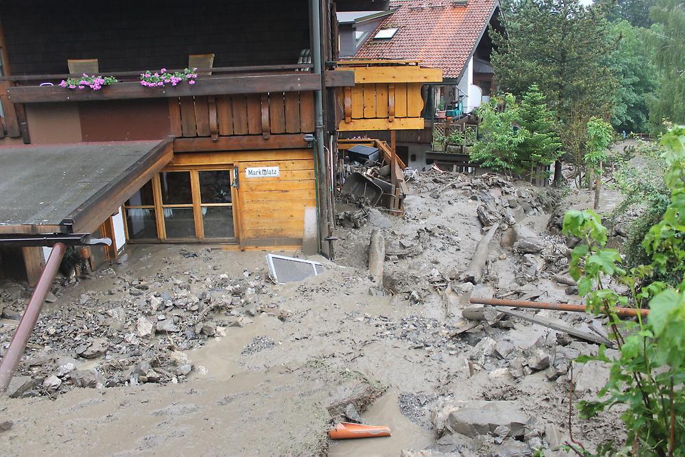 Una frana ha lambito lo Schattenbergschanze di Oberstdorf