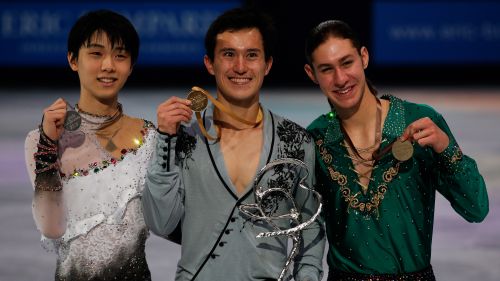 Il riassunto del Trophèe Eric Bompard, tappa di Grand Prix nel segno di Patrick Chan