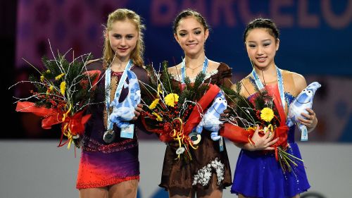 Mondiali Allround a Calgary: Kramer all'assalto di Verweij. Wüst-Sábliková è la super sfida al femminile