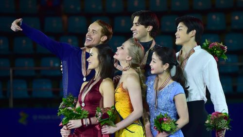 Weaver/Poje trionfano in rimonta nella danza dei Four Continents