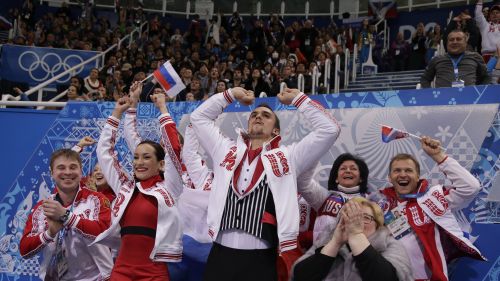 Atleti in gara nell'ultima giornata del Team Event olimpico