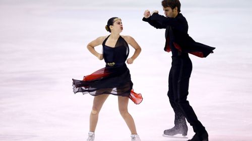 Ai russi Popova/Vlasenko la short-dance della tappa di Junior Grand Prix di Riga