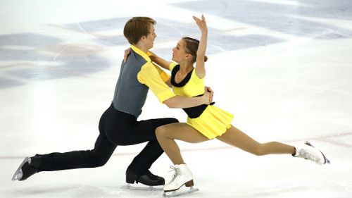 Atakhanova/Spiridinov due spanne sopra tutti anche nel corto di Torun