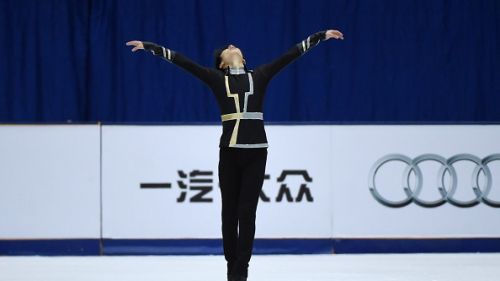 Cup of China - orario discesa sul ghiaccio programmi liberi e base value di Boyang Jin