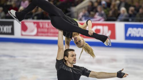 Jason Brown, Scimeca/Knierim e Serafima Sakhanovich stelle dell'Ice Challenge di Graz