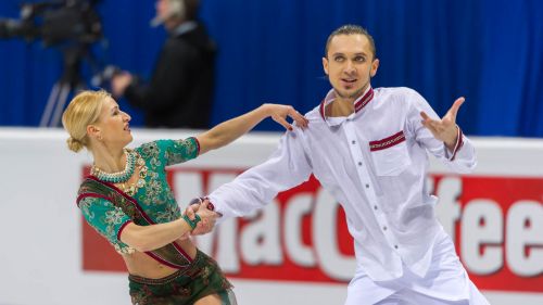 Quarto titolo europeo consecutivo per il 'trecentellista' Javier Fernandez, ottimo sesto Ivan Righini