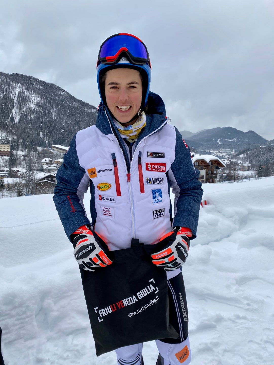 Una raggiante Petra Vlhova sta preparando le gare di Kranjska Gora a Tarvisio