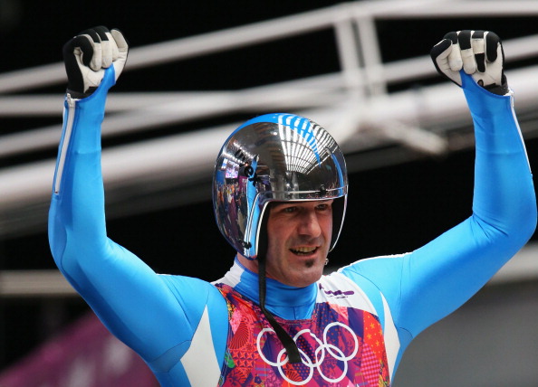 Armin Zoeggeler ha detto stop. Si ritira l'azzurro più vincente nella storia degli sport olimpici invernali.