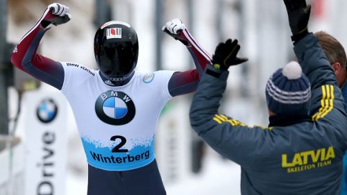 Un mostruoso Martins Dukurs conquista a Winterberg il suo terzo titolo mondiale