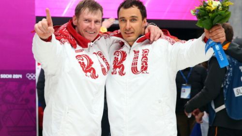 Zubkov regala alla Russia il primo oro olimpico nel bob a due. Simone Bertazzo chiude quattordicesimo