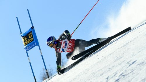 Pinturault domina la prima manche del gigante della Val d'Isere