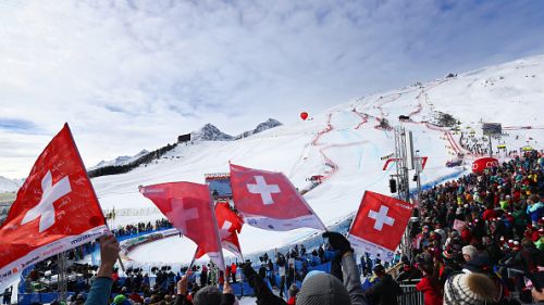 Nicole Schmidhofer oro mondiale nel superG femminile. Azzurre fuori dal podio