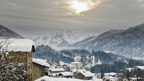 Forni di Sopra: la vacanza a misura di famiglia nel cuore delle Dolomiti