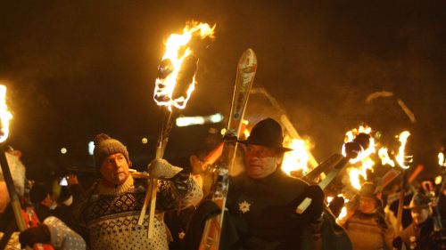 Il primo gennaio a Tarvisio si festeggia l'arrivo del 2024 con la magia della Fiaccolata del Lussari