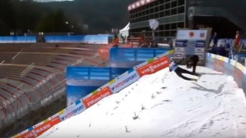 Thomas aasen markeng arriva lungo nel salto di allenamento dei mondiali di seefeld 2019