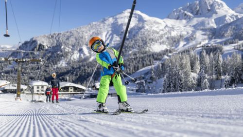 Caro skipass, dove una famiglia di quattro persone può spendere meno di 100 euro in alta stagione?