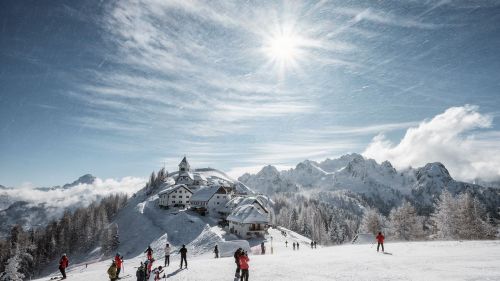 Sabato 8 dicembre si apre la stagione invernale delle montagne del Friuli Venezia-Giulia