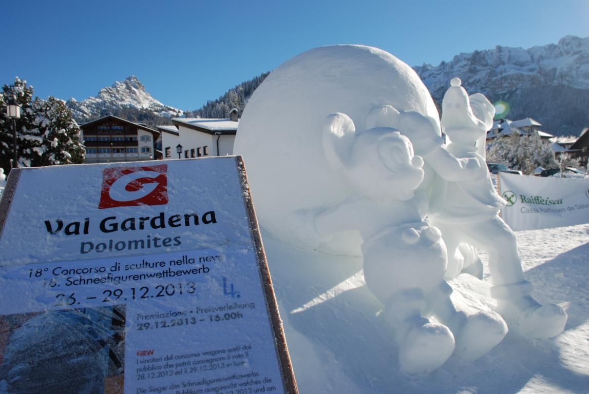 Concorso di sculture in neve 
Meravigliose creazioni di neve possono essere ammirate a Selva nei mesi di dicembre e gennaio.

www.valgardena.it