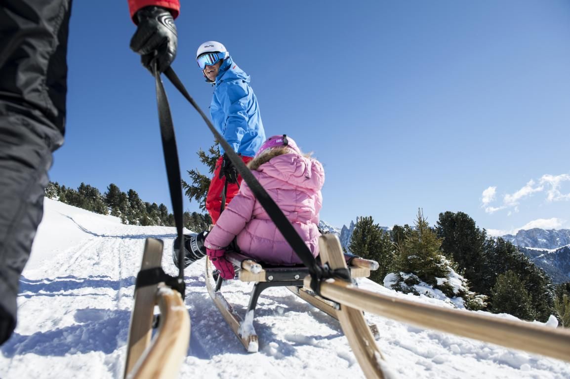 Dal punto di arrivo della funicolare Rasciesa di Ortisei, una pista impeccabilmente preparata, lunga 6 km, Vi conduce a valle.
www.valgardena.it