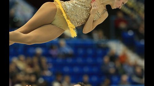 Berton/Hotarek e Cernuschi/Ambrosini guidano il programma corto delle coppie senior e junior