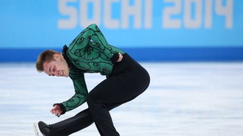 Jakov Fak vince a mani basse la sprint di Holmenkollen, l'Italia difende i 5 posti