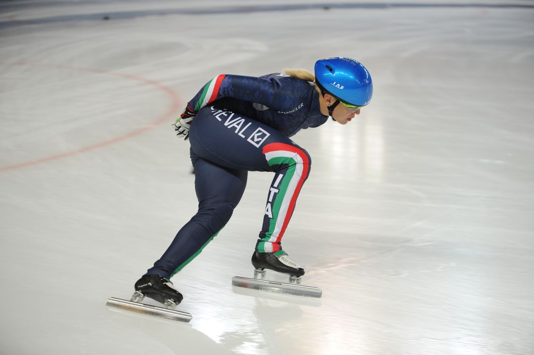 Arianna Fontana perfetta: stavolta arriva primo successo stagionale. Staffetta donne seconda