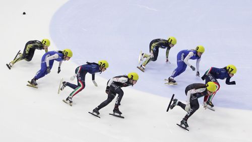 In Turchia doppia qualificazione per Fontana e Viviani. Avanzano entrambe le staffette