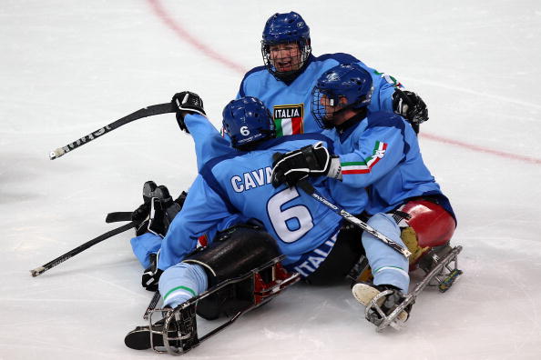 Paralimpiadi, primo sorriso azzurro nello sledge hockey. Macrì e Planker stendono la Corea
