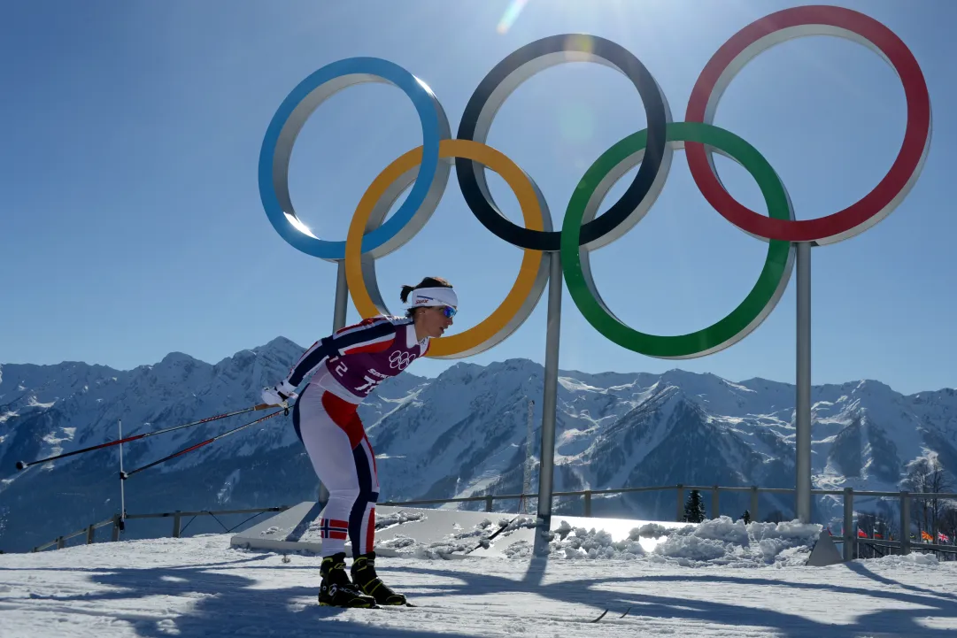 È di Marit Bjørgen il primo oro dello sci di fondo a Sochi