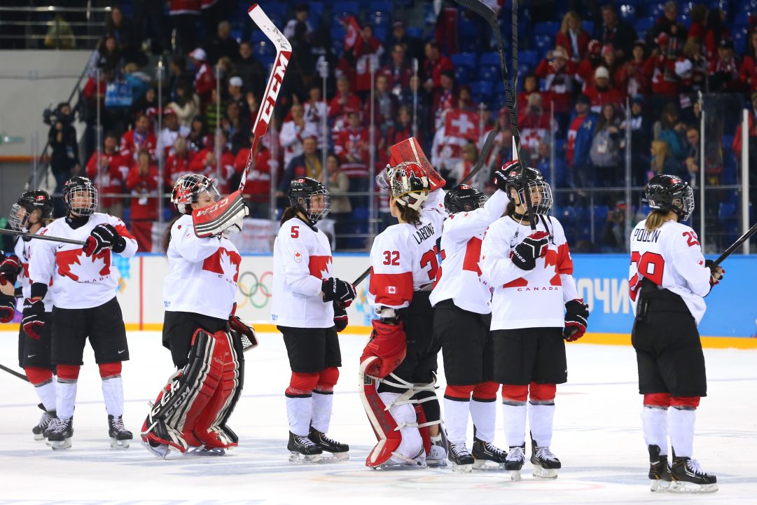 Come da copione Stati Uniti e Canada raggiungono la finale del torneo femminile di hockey