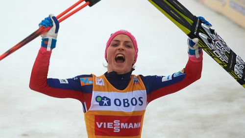 Therese Johaug guida il poker norvegese nella 5 Km di Falun