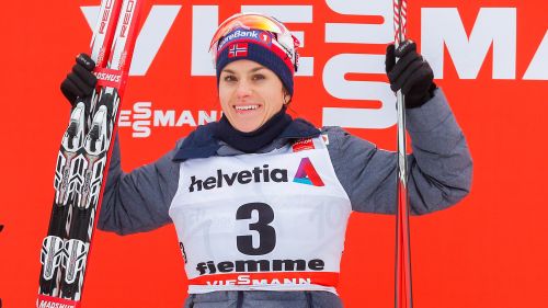 Heidi Weng ce la fa! Prima vittoria nella 10 Km della Val di Fiemme dopo 38 podi!