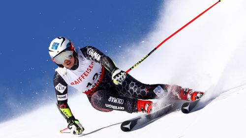Una Federica Brignone straordinaria in slalom trionfa nella combinata di Crans-Montana!